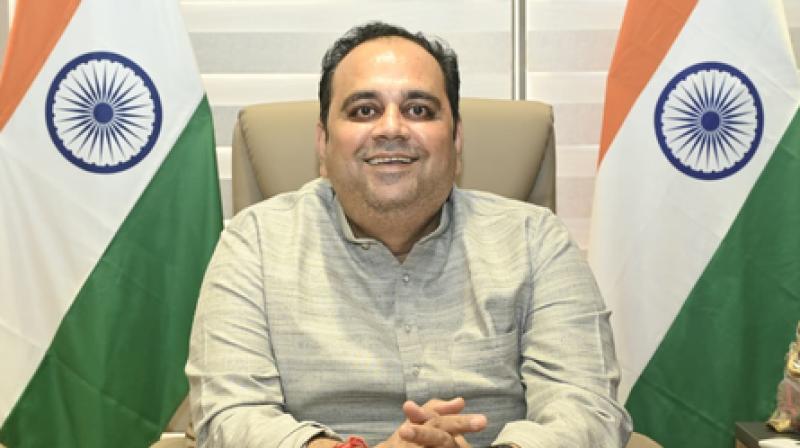 शाहदरा: अवैध दवा बिक्री पर बड़ी कार्रवाई, सैकड़ों दवाइयां जांच के लिए जब्त, 23 एक्सपायर्ड मिलीं शाहदरा: अवैध दवा बिक्री पर बड़ी कार्रवाई, सैकड़ों दवाइयां जांच के लिए जब्त, 23 एक्सपायर्ड मिलीं