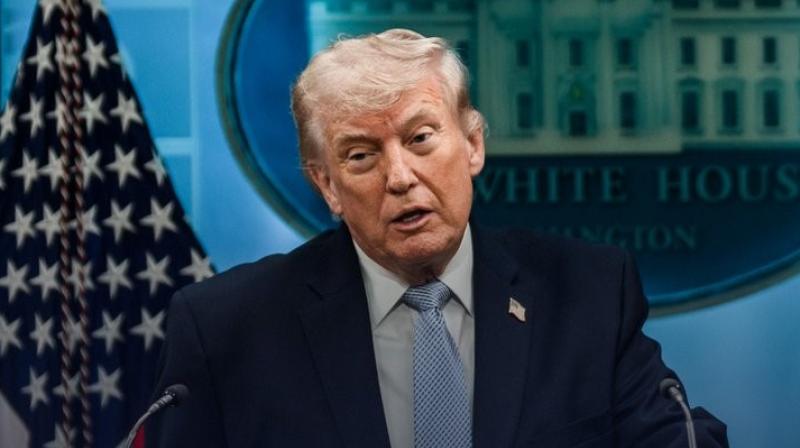 'नाव छोटी हो या बड़ी, ब‍िना हिचकिचाहट गोली मारो', होर्मुज स्‍ट्रेट को लेकर ट्रंप ने जारी क‍िए आदेश