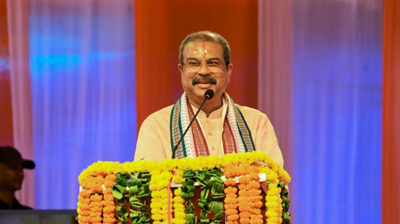 टीएमसी के तानाशाह रिकॉर्ड मतदान को नहीं पचा पा रहे, डेरेक ओ ब्रायन दे रहे अनाप-शनाप बयान: ध्रमेंद्र प्रधान टीएमसी के तानाशाह रिकॉर्ड मतदान को नहीं पचा पा रहे, डेरेक ओ ब्रायन दे रहे अनाप-शनाप बयान: ध्रमेंद्र प्रधान