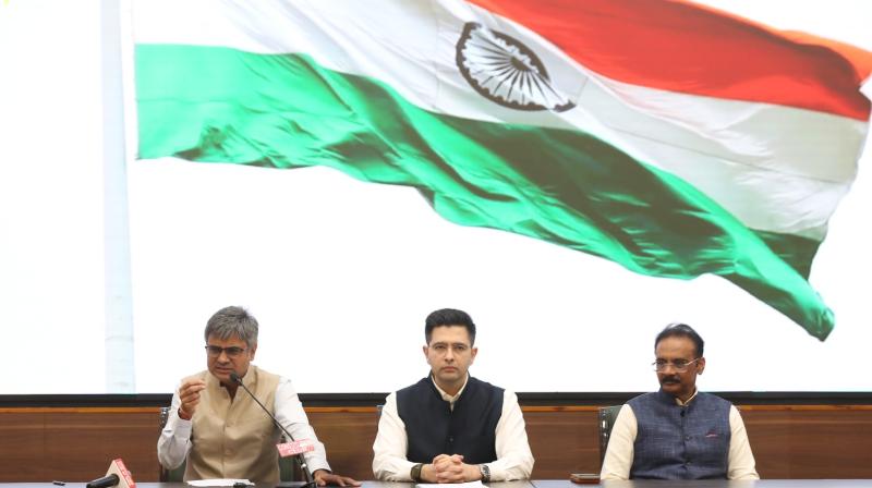 राघव चड्ढा के फैसले का भाजपा ने किया स्वागत, विपक्ष ने उठाए सवाल राघव चड्ढा के फैसले का भाजपा ने किया स्वागत, विपक्ष ने उठाए सवाल