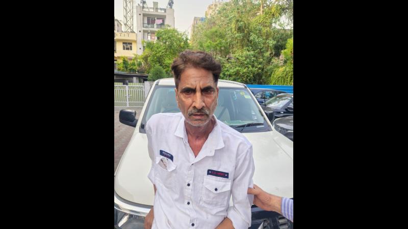 यूट्यूबर सलीम वास्तिक गिरफ्तार, 25 सालों तक हत्या केस में देता रहा पुलिस को चकमा