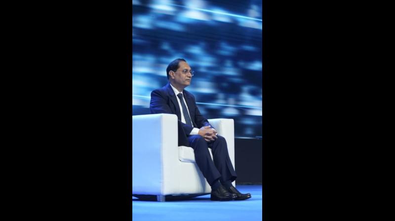 टेक्नोलॉजी बदल रही ट्रेडिंग, निवेश और सलाह के तरीके: सेबी चेयरमैन