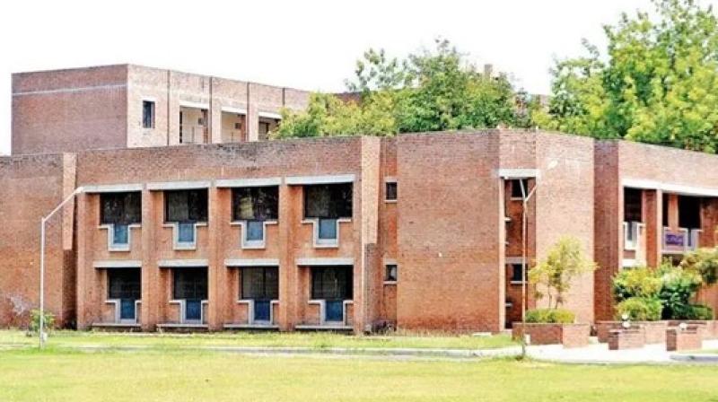 आरकॉम केस में ईडी ने जब्त की अनिल अंबानी ग्रुप की 3,034 करोड़ की अतिरिक्त संपत्ति आरकॉम केस में ईडी ने जब्त की अनिल अंबानी ग्रुप की 3,034 करोड़ की अतिरिक्त संपत्ति