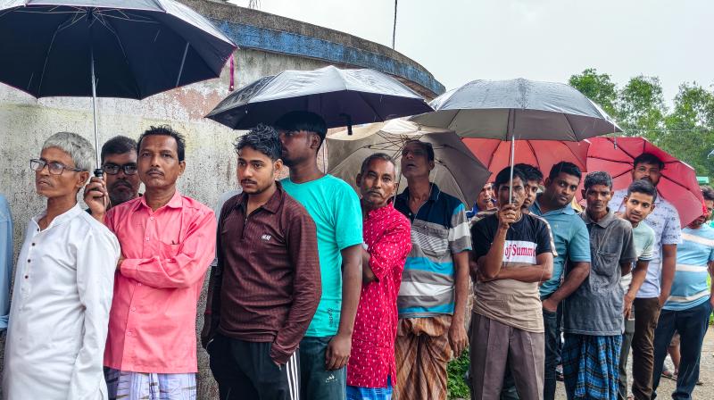 पश्चिम बंगाल चुनाव: दूसरे चरण में शाम 5 बजे तक रिकॉर्ड करीब 90 प्रतिशत मतदान पश्चिम बंगाल चुनाव: दूसरे चरण में शाम 5 बजे तक रिकॉर्ड करीब 90 प्रतिशत मतदान