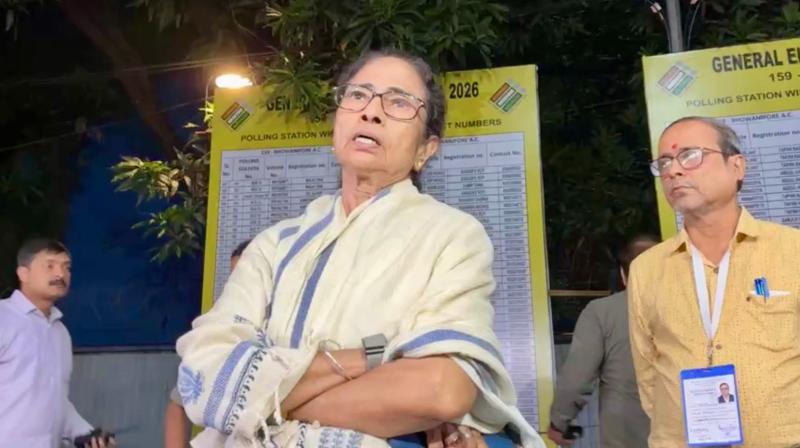 ममता बनर्जी की कार्यकर्ताओं से अपील, कहा-भाजपा के इशारे पर हो रही है लोड-शेडिंग, मतगणना केंद्रों पर रखें पैनी नजर ममता बनर्जी की कार्यकर्ताओं से अपील, कहा-भाजपा के इशारे पर हो रही है लोड-शेडिंग, मतगणना केंद्रों पर रखें पैनी नजर