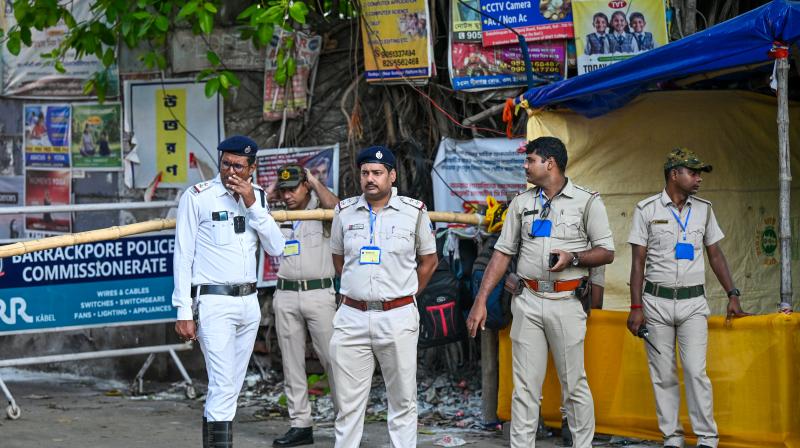 बंगाल चुनाव: शुरुआती रुझानों में भाजपा झाड़ग्राम सीट पर 900 से ज्यादा बंगाल चुनाव: शुरुआती रुझानों में भाजपा झाड़ग्राम सीट पर 900 से ज्यादा