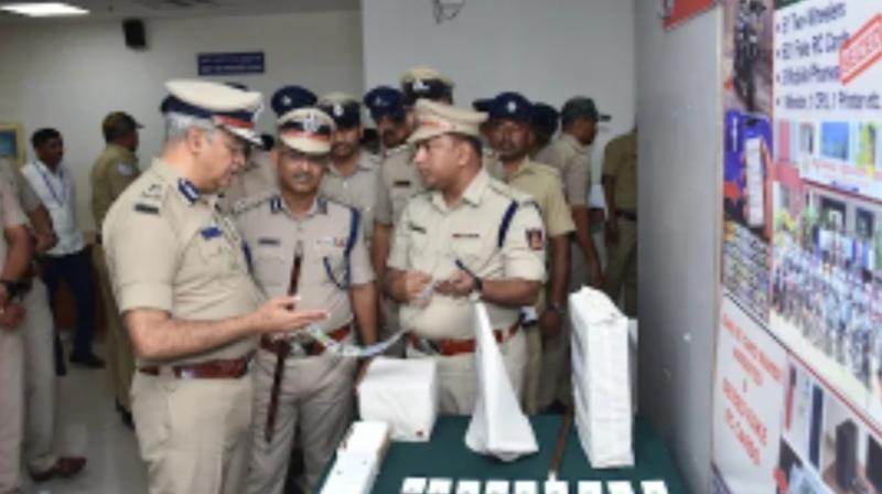 बेंगलुरु में ड्रग्स रैकेट का भंडाफोड़: 20 करोड़ रुपए का एमडीएमए और बेंगलुरु में ड्रग्स रैकेट का भंडाफोड़: 20 करोड़ रुपए का एमडीएमए और