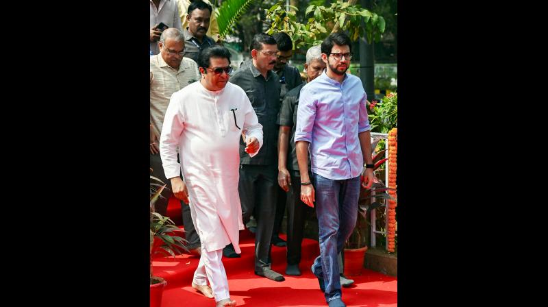 पुणे में बच्ची से रेप और हत्या मामले में राज ठाकरे ने की अपराधियों के पुणे में बच्ची से रेप और हत्या मामले में राज ठाकरे ने की अपराधियों के