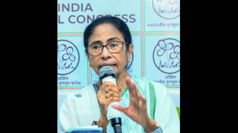 हार के बाद भी ममता बनर्जी का इस्तीफा देने से इनकार, अब 'इंडिया' को हार के बाद भी ममता बनर्जी का इस्तीफा देने से इनकार, अब 'इंडिया' को