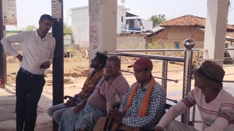 छत्तीसगढ़: मात्र 20 रुपए में लाखों का सुरक्षा कवच, प्रधानमंत्री सुरक्षा बीमा योजना से राहत महसूस कर रहे बालोद के लाभार्थी छत्तीसगढ़: मात्र 20 रुपए में लाखों का सुरक्षा कवच, प्रधानमंत्री सुरक्षा बीमा योजना से राहत महसूस कर रहे बालोद के लाभार्थी