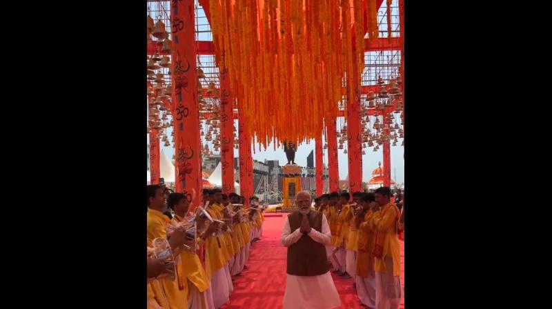 'यहां पर आकर धन्य महसूस कर रहा हूं', पीएम मोदी ने सोमनाथ अमृत महोत्सव 'यहां पर आकर धन्य महसूस कर रहा हूं', पीएम मोदी ने सोमनाथ अमृत महोत्सव