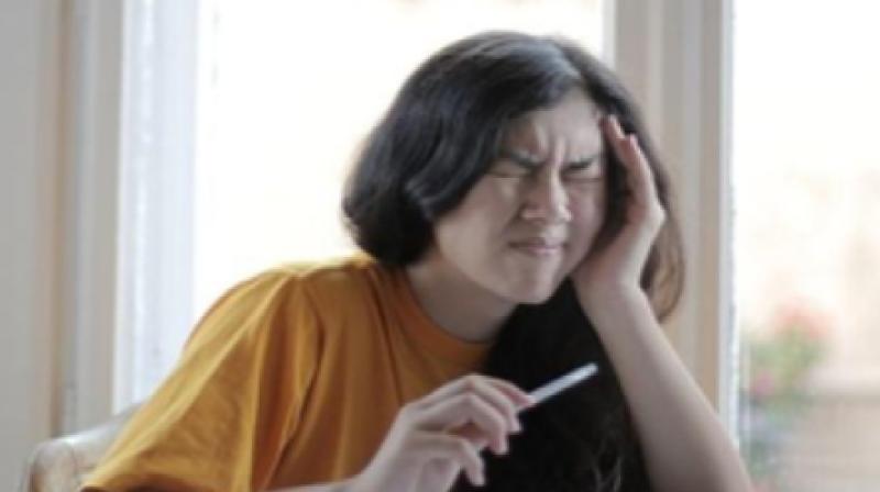 माइग्रेन की पीड़ा से हैं परेशान? योगासन है रामबाण समाधान, आयुष माइग्रेन की पीड़ा से हैं परेशान? योगासन है रामबाण समाधान, आयुष