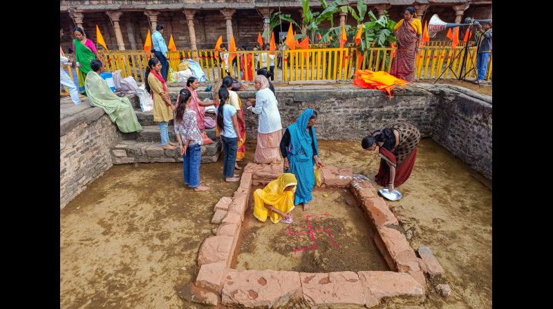 'भोजशाला मंदिर है', मध्य प्रदेश हाईकोर्ट का बड़ा फैसला, नमाज की अनुमति से जुड़ा आदेश रद्द 'भोजशाला मंदिर है', मध्य प्रदेश हाईकोर्ट का बड़ा फैसला, नमाज की अनुमति से जुड़ा आदेश रद्द