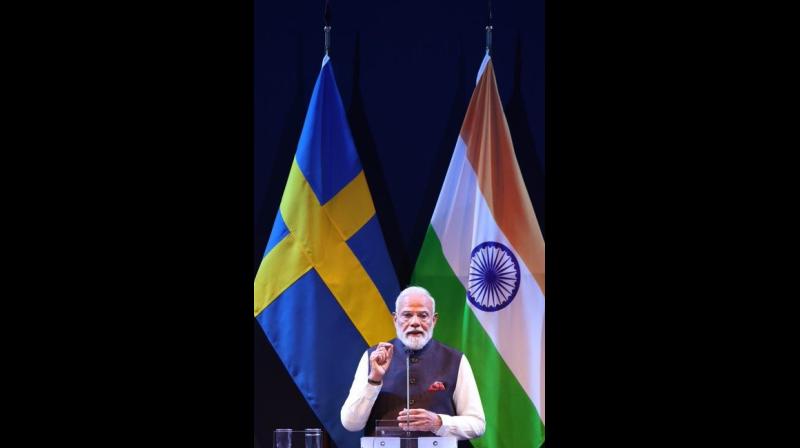 गोथेनबर्ग में यूरोपियन राउंड टेबल फॉर इंडस्ट्री को संबोधित कर गोथेनबर्ग में यूरोपियन राउंड टेबल फॉर इंडस्ट्री को संबोधित कर
