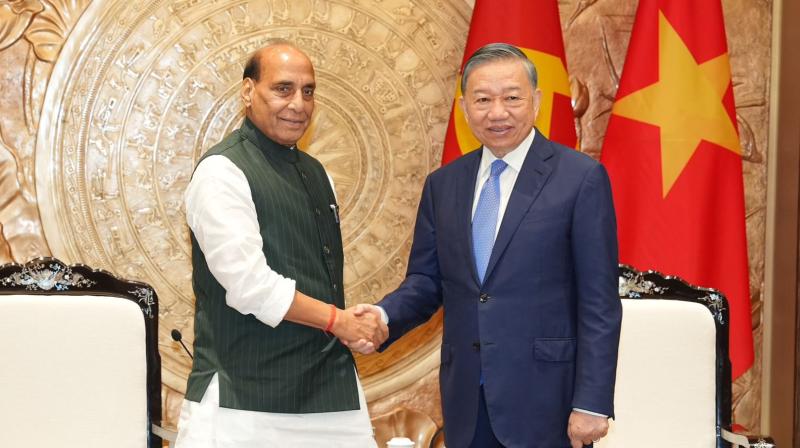 राजनाथ सिंह व वियतनाम के राष्ट्रपति की मुलाकात, रक्षा व इंडो-पैसिफिक राजनाथ सिंह व वियतनाम के राष्ट्रपति की मुलाकात, रक्षा व इंडो-पैसिफिक