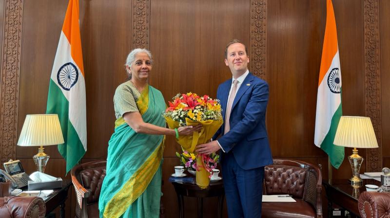 वित्त मंत्री सीतारमण ने अमेरिकी राजदूत सर्जियो गोर से की मुलाकात, वित्त मंत्री सीतारमण ने अमेरिकी राजदूत सर्जियो गोर से की मुलाकात,