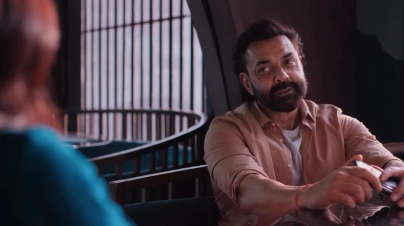 एक राइट स्वाइप और बदल गई जिंदगी! रिलीज हुआ बॉबी देओल की फिल्म 'बंदर' का ट्रेलर एक राइट स्वाइप और बदल गई जिंदगी! रिलीज हुआ बॉबी देओल की फिल्म 'बंदर' का ट्रेलर