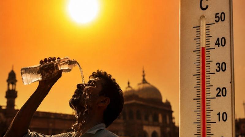 नौतपा में खतरनाक हो सकती है लापरवाही, जानें भीषण गर्मी में क्या करें, क्या न करें नौतपा में खतरनाक हो सकती है लापरवाही, जानें भीषण गर्मी में क्या करें, क्या न करें