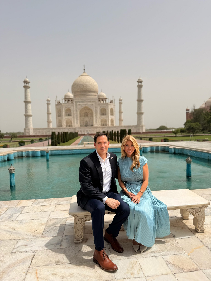 rubio at taj mahal rubio at taj mahal