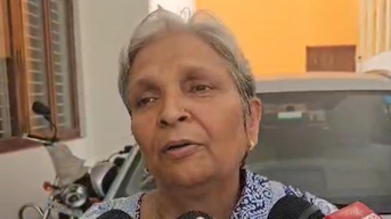 ट्विशा शर्मा केस: मध्य प्रदेश हाई कोर्ट ने पूर्व जज गिरिबाला सिंह की जमानत रद्द की ट्विशा शर्मा केस: मध्य प्रदेश हाई कोर्ट ने पूर्व जज गिरिबाला सिंह की जमानत रद्द की