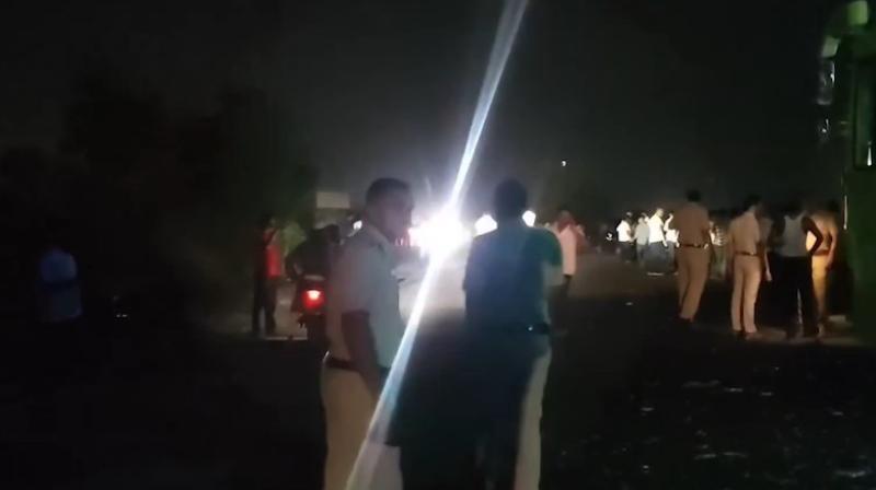 महाराष्ट्र के परभणी में बाइक-बस की आमने-सामने की टक्कर में चार लोगों की मौत