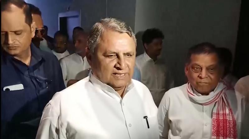 राबड़ी देवी के आवास विवाद पर विजय चौधरी बोले- 'सरकारी नियमों का पालन सभी के लिए जरूरी' राबड़ी देवी के आवास विवाद पर विजय चौधरी बोले- 'सरकारी नियमों का पालन सभी के लिए जरूरी'