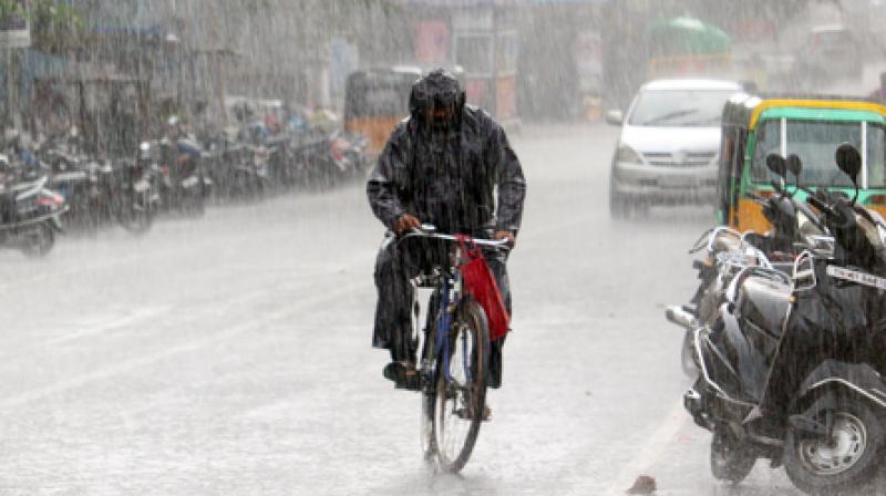 दिल्ली-एनसीआर में बारिश के बाद मौसम हुआ सुहावना, आईएमडी ने जारी किया अलर्ट