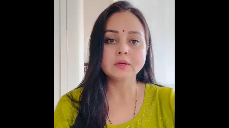 बिहार: राबड़ी देवी को आवास नहीं खाली करने पर मिला बेटी रोहिणी का साथ, बताया -'प्रतिशोध मॉडल' बिहार: राबड़ी देवी को आवास नहीं खाली करने पर मिला बेटी रोहिणी का साथ, बताया -'प्रतिशोध मॉडल'