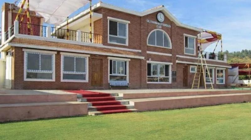 केएससीए स्टेडियम में 'सुनील जोशी पवेलियन' का उद्घाटन केएससीए स्टेडियम में 'सुनील जोशी पवेलियन' का उद्घाटन