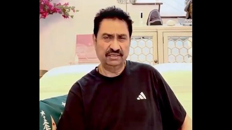 'तुम बहुत खराब गा रहे हो...', जब रिकॉर्डिंग के दौरान अनु मलिक ने कुमार सानू को लगाई फटकार 'तुम बहुत खराब गा रहे हो...', जब रिकॉर्डिंग के दौरान अनु मलिक ने कुमार सानू को लगाई फटकार