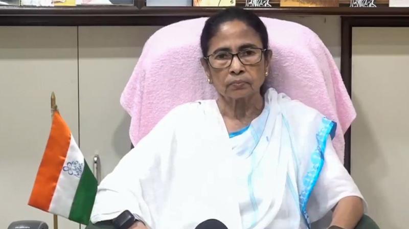 मोहम्मद अजमल सिद्दीकी ने टीएमसी से दिया इस्तीफा, बोले-अभिषेक बनर्जी के साथ काम करना मुश्किल मोहम्मद अजमल सिद्दीकी ने टीएमसी से दिया इस्तीफा, बोले-अभिषेक बनर्जी के साथ काम करना मुश्किल