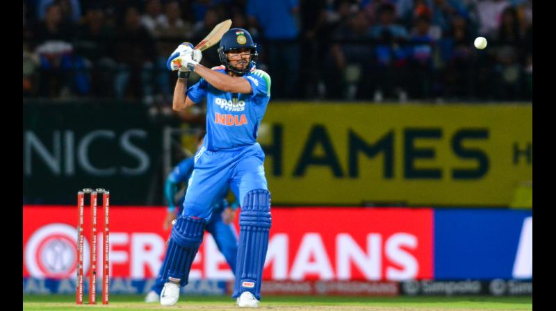 भारत बनाम अफगानिस्तान: शुभमन गिल ने रचा इतिहास, शिखर धवन का तोड़ा भारत बनाम अफगानिस्तान: शुभमन गिल ने रचा इतिहास, शिखर धवन का तोड़ा