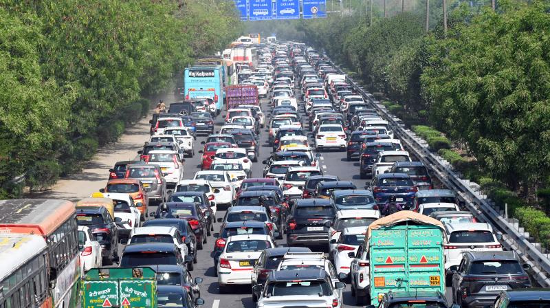 भारत में यात्री वाहनों की बिक्री मई में 27 प्रतिशत बढ़ी, दोपहिया की सेल्स 19 लाख यूनिट्स के पार भारत में यात्री वाहनों की बिक्री मई में 27 प्रतिशत बढ़ी, दोपहिया की सेल्स 19 लाख यूनिट्स के पार