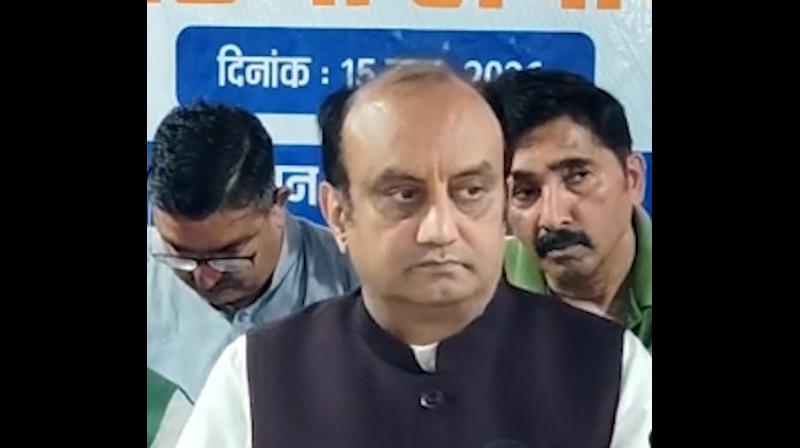 नीट पेपर लीक मामला सामान्य पेपर लीक नहीं, सिस्टम के भीतर गड़बड़ी की आशंका: सुधांशु त्रिवेदी नीट पेपर लीक मामला सामान्य पेपर लीक नहीं, सिस्टम के भीतर गड़बड़ी की आशंका: सुधांशु त्रिवेदी