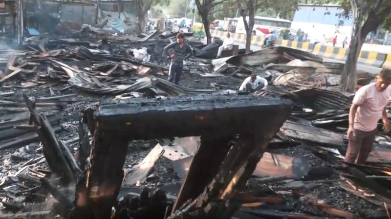 मंगोलपुरी फर्नीचर मार्केट और द्वारका नमकीन फैक्ट्री में लगी आग, दमकल विभाग ने समय रहते पाया काबू मंगोलपुरी फर्नीचर मार्केट और द्वारका नमकीन फैक्ट्री में लगी आग, दमकल विभाग ने समय रहते पाया काबू