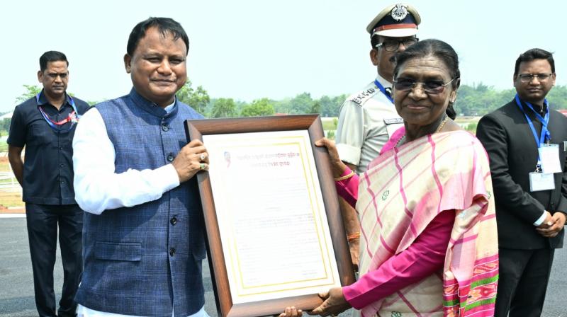 राष्ट्रपति मुर्मू और पीएम मोदी का ओडिशा दौरा प्रदेश के लिए ऐतिहासिक: सीएम मोहनचरण माझी राष्ट्रपति मुर्मू और पीएम मोदी का ओडिशा दौरा प्रदेश के लिए ऐतिहासिक: सीएम मोहनचरण माझी