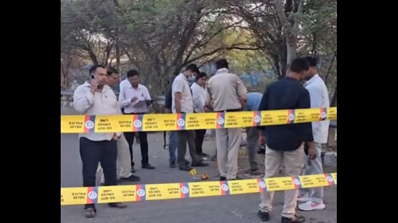 दिल्ली : सिग्नेचर ब्रिज के पास पुलिस और बदमाश में मुठभेड़, राशिद दिल्ली : सिग्नेचर ब्रिज के पास पुलिस और बदमाश में मुठभेड़, राशिद