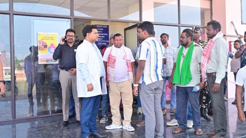 झारखंड: पूर्वी सिंहभूम में ब्रेन मलेरिया का कहर, 48 घंटे में तीन बच्चों की मौत, 20 से अधिक अस्पताल में भर्ती झारखंड: पूर्वी सिंहभूम में ब्रेन मलेरिया का कहर, 48 घंटे में तीन बच्चों की मौत, 20 से अधिक अस्पताल में भर्ती