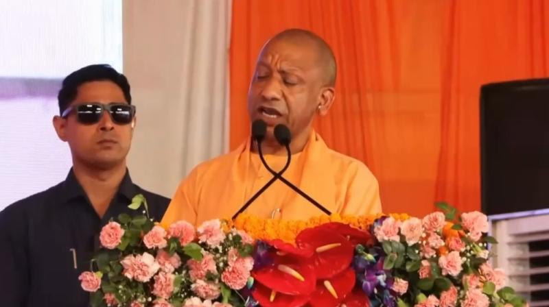 हाथरस में सीएम योगी का अखिलेश पर वार, कहा- 'एक बार रामलला के दर्शन कर हाथरस में सीएम योगी का अखिलेश पर वार, कहा- 'एक बार रामलला के दर्शन कर