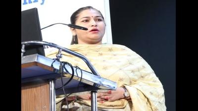 पति की गिरफ्तारी से जुड़े मामले में पूर्व टीएमसी सांसद पुलिस के समन पर नहीं हुईं पेश
