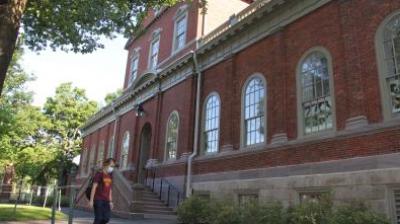 हावर्ड यूनिवर्सिटी ने संस्कृत कार्यक्रम पर विवादित पोस्ट के लिए मांगी माफी, कहा-लक्ष्मी मित्तल से कोई संबंध नहीं