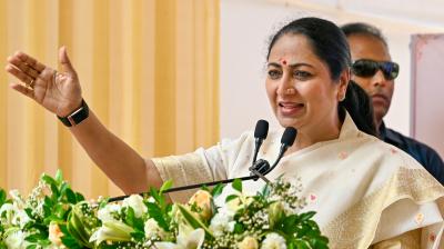 दिल्ली सरकार ने फाइनेंस और अकाउंट्स डिपार्टमेंट में किया फेरबदल, 52 अधिकारियों का तबादला