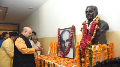 श्यामा प्रसाद मुखर्जी की 125वीं जयंती पर अमित शाह ने किया याद, कहा- 'देश की एकता के लिए उनका योगदान सदैव स्मरणीय'