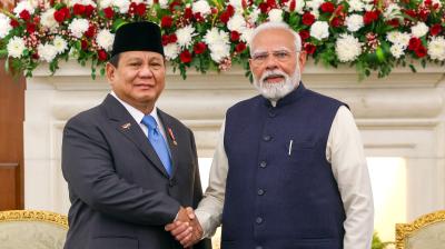 पीएम मोदी की इंडोनेशिया के राष्ट्रपति से अहम मुलाकात, रक्षा और समुद्री सहयोग समेत कई बड़े मुद्दों पर होगी चर्चा