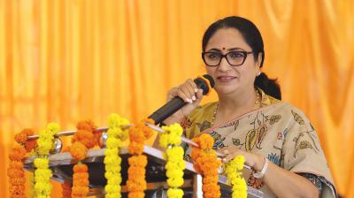 दिल्ली में 'मिशन 70 लाख पौधारोपण अभियान', सीएम रेखा गुप्ता ने की जनभागीदारी की अपील