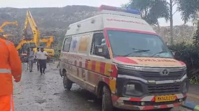 महाराष्ट्र: पिंपरी-चिंचवड़ के मोशी इलाके में गिरी इमारत के बाद बचाव जारी, 9 लोगों को बाहर निकाला गया