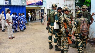 बंगाल: नाबालिग से दुष्कर्म और हत्या के बाद हिंसा के मामले में 22 और गिरफ्तार, पुलिस ने अब तक 42 को पकड़ा