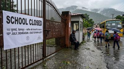 10 जुलाई को देहरादून के कक्षा 12 तक सभी स्कूल और आंगनबाड़ी केंद्र बंद, भारी बारिश का ऑरेंज अलर्ट