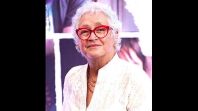 कैंसर से लड़ते हुए नफीसा अली ने पूरी की फिल्म की शूटिंग, बोलीं- 'आज भी स्टेज 4 से जंग जारी है'