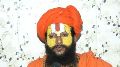 सीताराम दास महाराज ने योगी सरकार और एसआईटी पर जताया भरोसा, बोले-अब तक की कार्रवाई निष्पक्ष